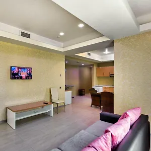 https://diplomat-suite-hotel.aboutbakuhotels.com